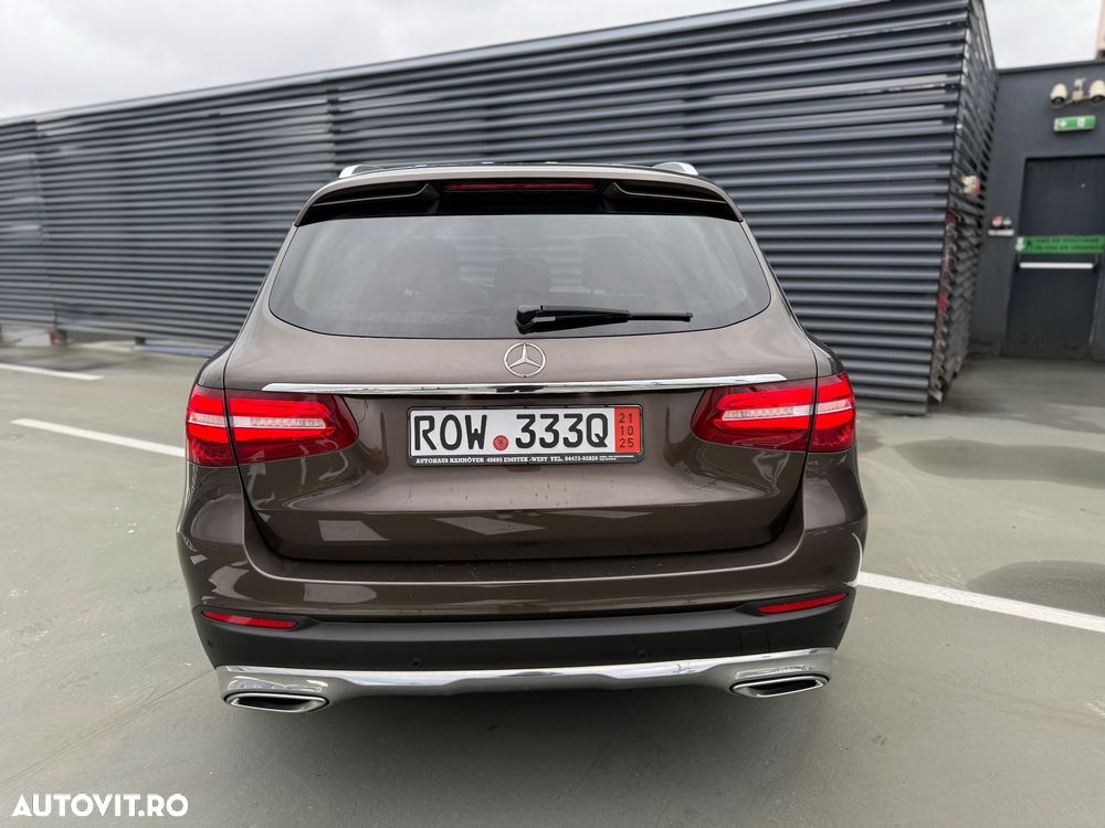 Mercedes-Benz GLC 220 d 4Matic 9G-TRONIC Exclusive - 3