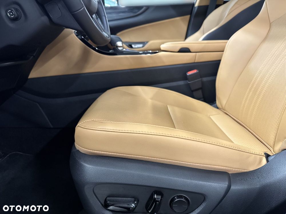 Lexus NX 350h Prestige AWD - 14