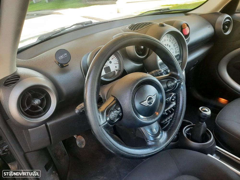 MINI Countryman One D - 9