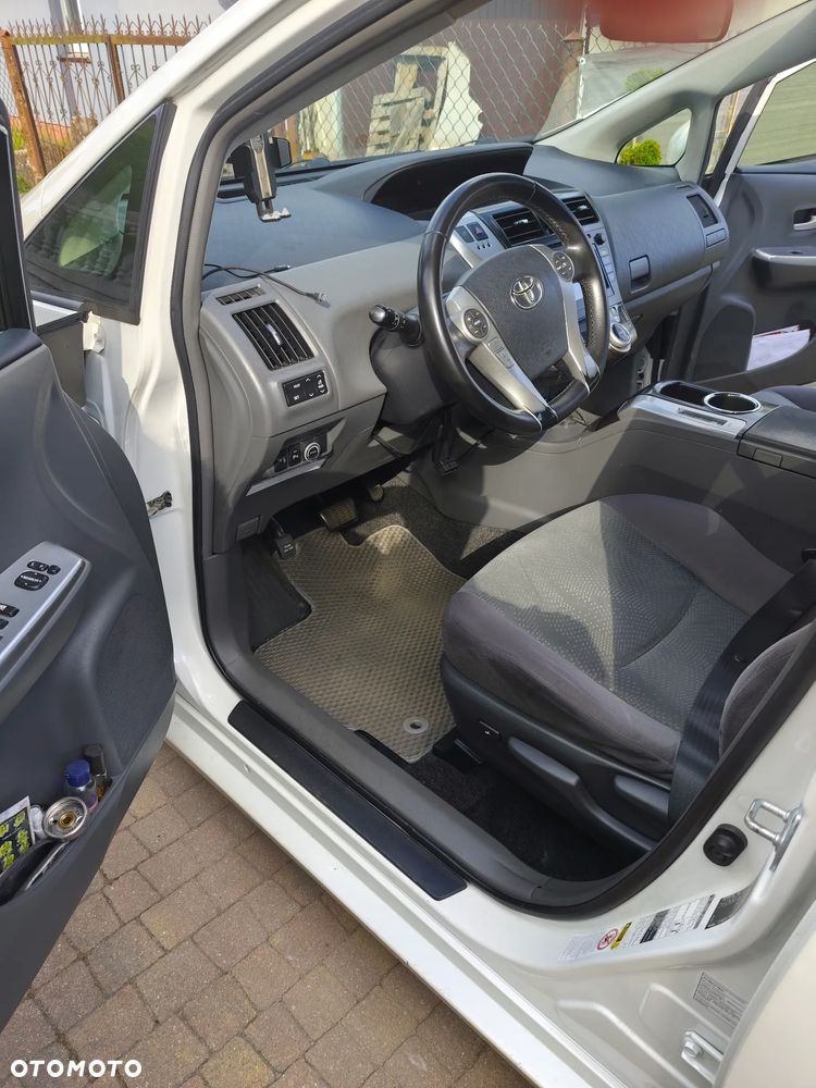 Toyota Prius+ 1.8 HSD Active - 11