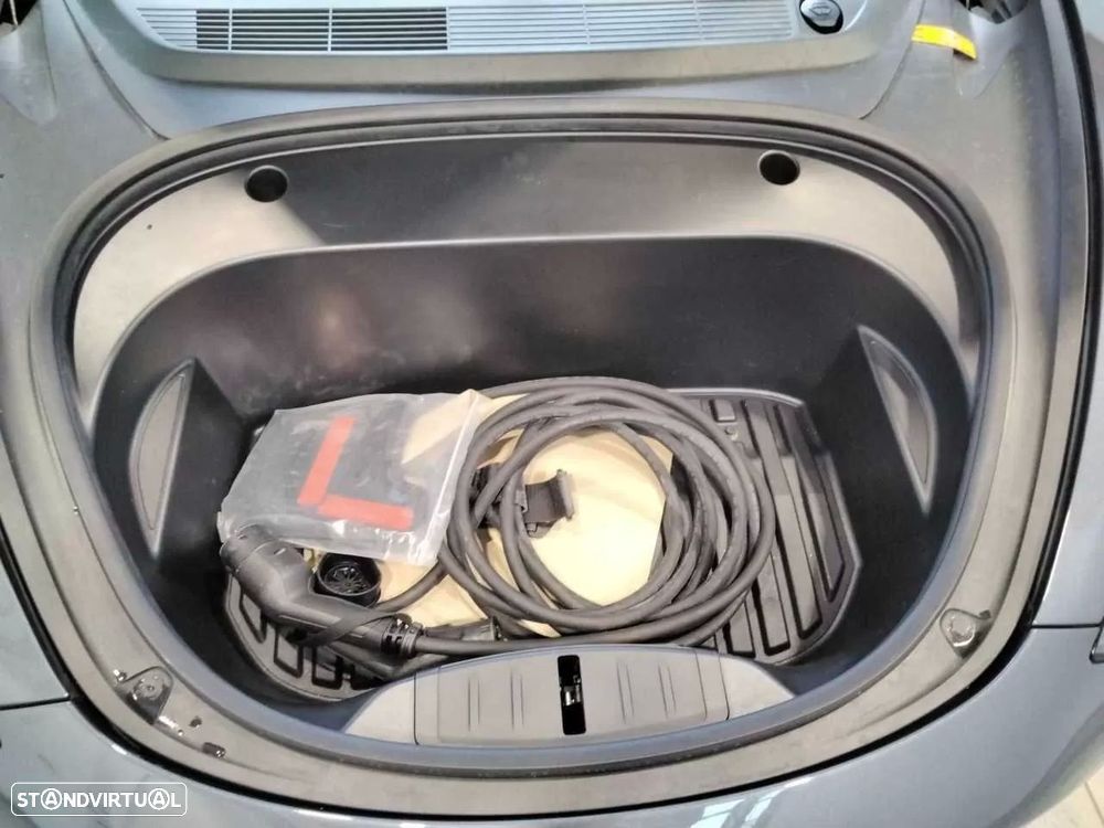 Tesla Model 3 Standard RWD Plus - 12
