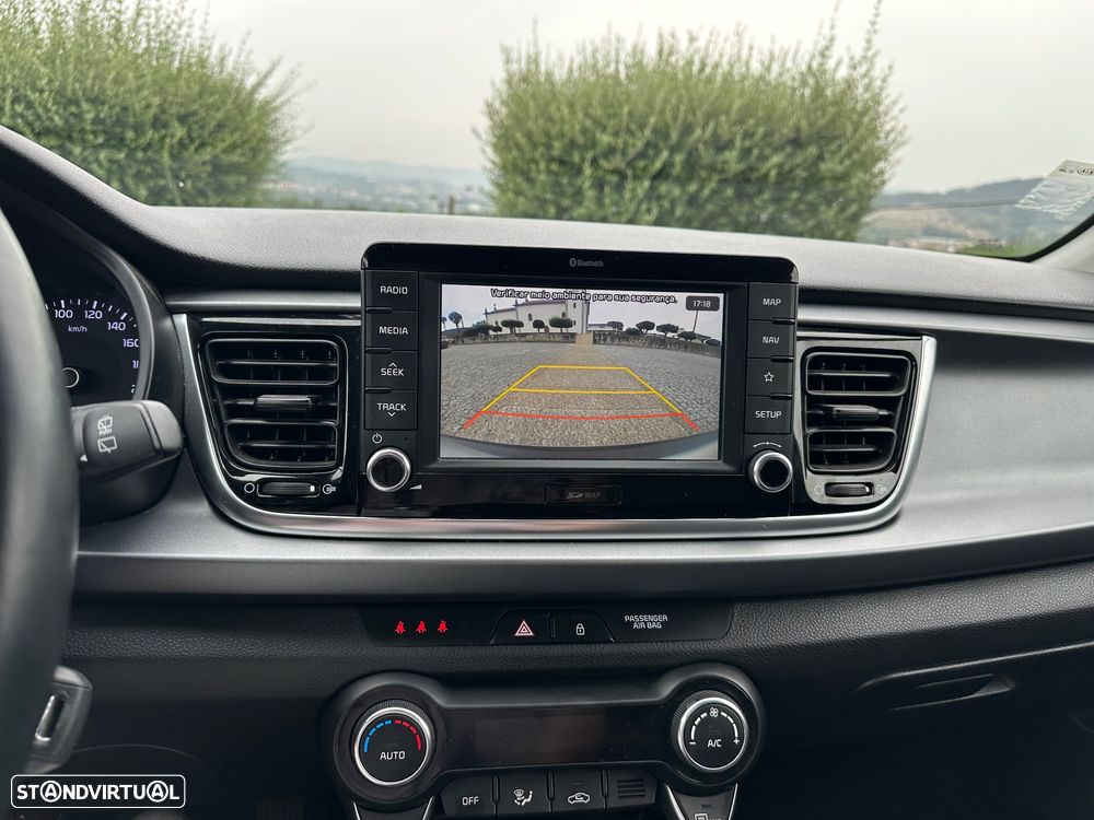 Kia Rio 1.2 CVVT Urban - 30