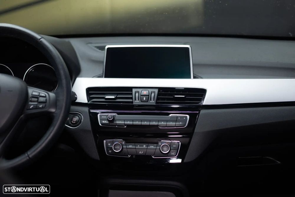 BMW X1 16 d sDrive Line Sport Auto - 24