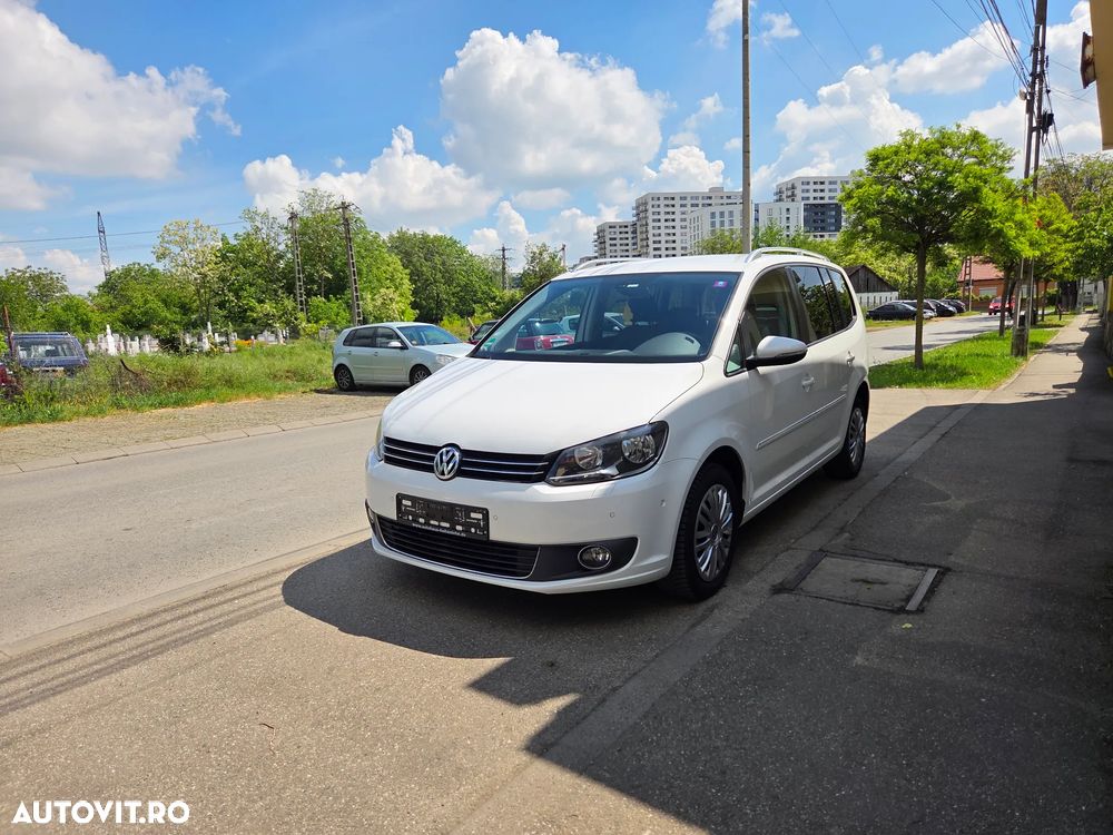 Volkswagen Touran 2.0 TDI DPF BlueMotion Technology Comfortline - 15