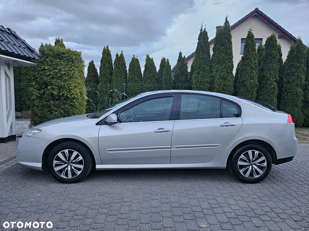 Renault Laguna 1.6 Authentique - 11
