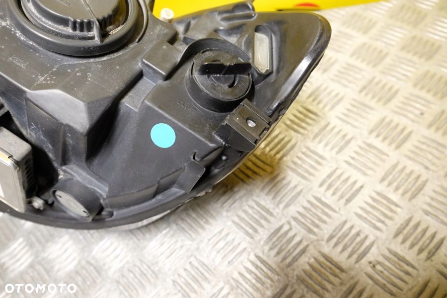 BMW X1 E84 2013- REFLEKTOR LAMPA XENON Z LED PRAWA USA - 14