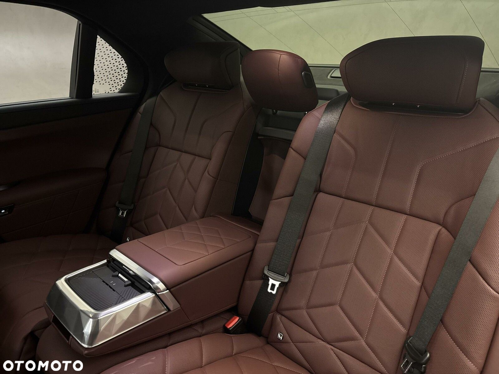 BMW Seria 7 - 17