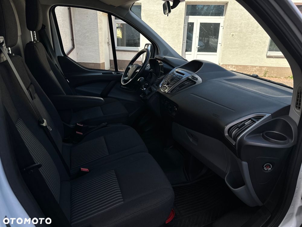 Ford Transit Custom - 15