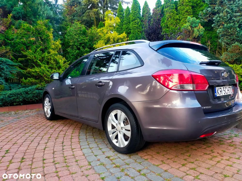 Chevrolet Cruze - 8