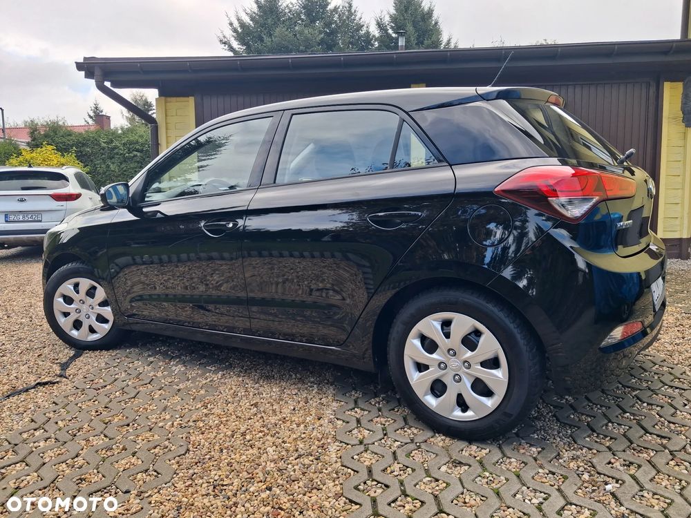 Hyundai i20 1.25 Classic + - 9