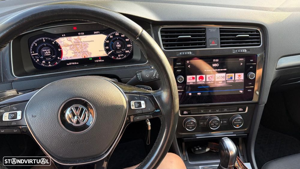 VW Golf Variant 1.6 TDi R-Line DSG - 24