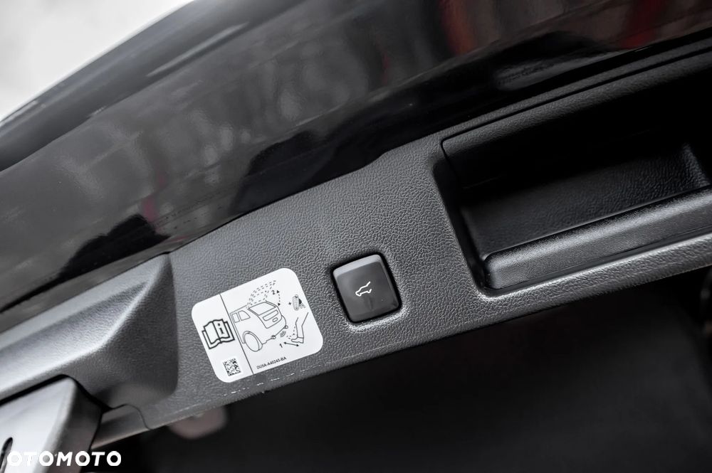 Ford Kuga 1.5 EcoBoost FWD ST-Line ASS GPF - 18