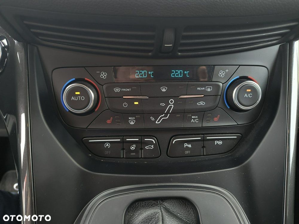 Ford Grand C-MAX - 22