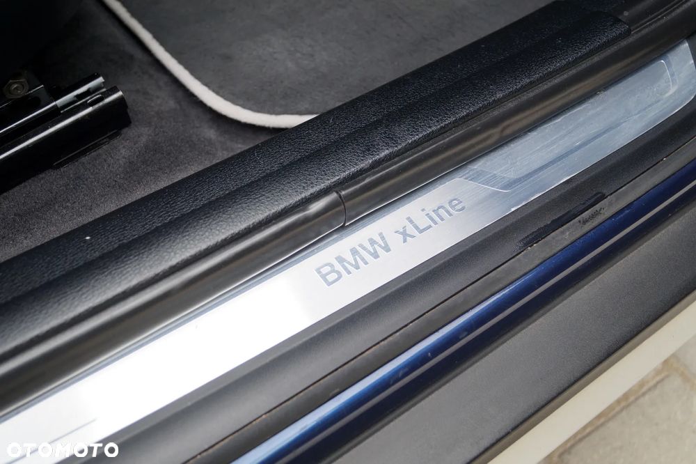 BMW X1 xDrive25d xLine - 36