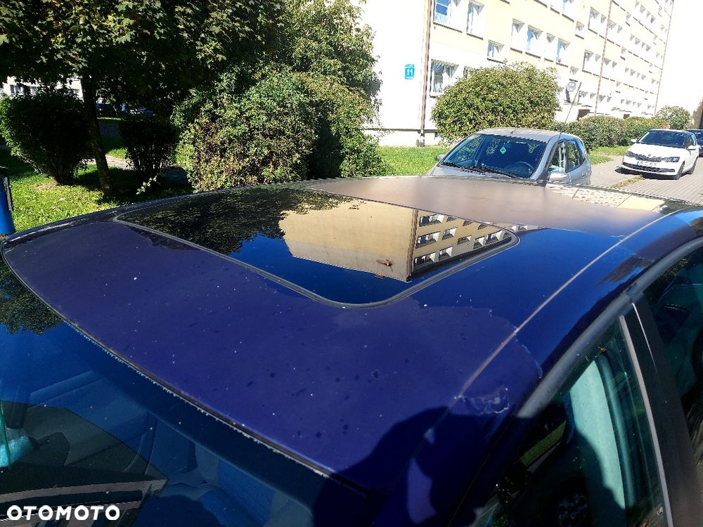 Volkswagen Golf - 3