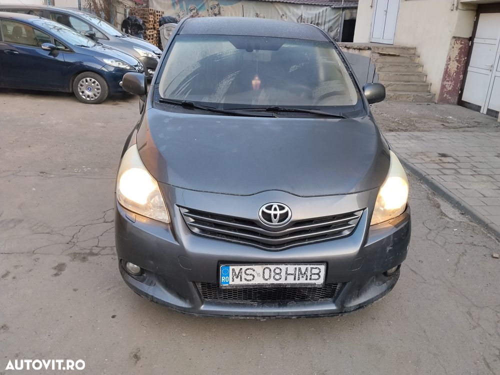 Toyota Verso 2.0 D-4D DPF Luna - 12