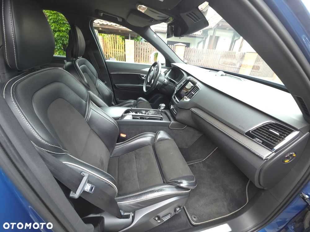 Volvo XC 90 D5 AWD R-Design 7os - 12