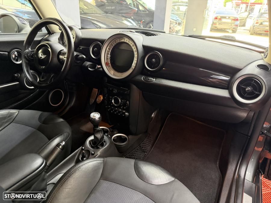 MINI 3 Portas Cooper SD - 7