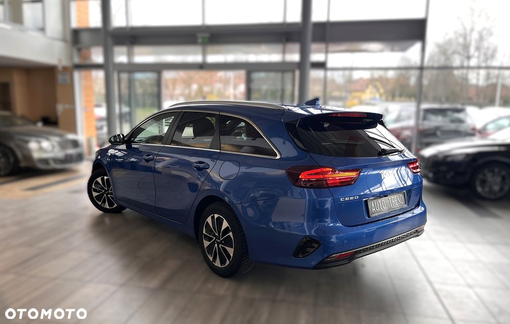 Kia Ceed 1.5 T-GDI OPF Vision - 4