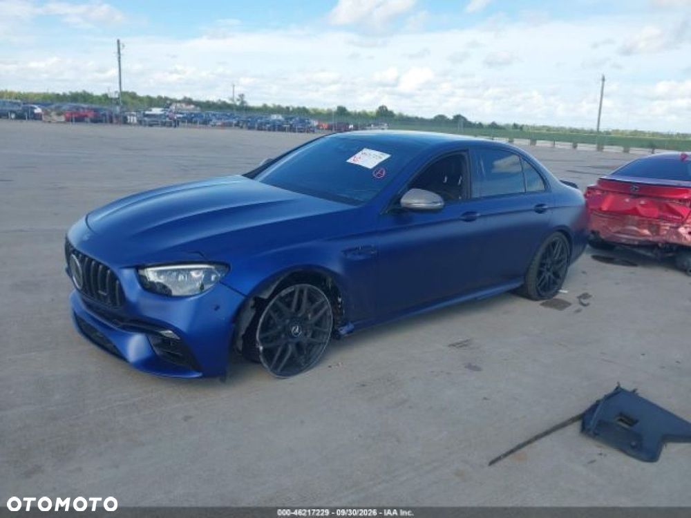 Mercedes-Benz Klasa E - 2