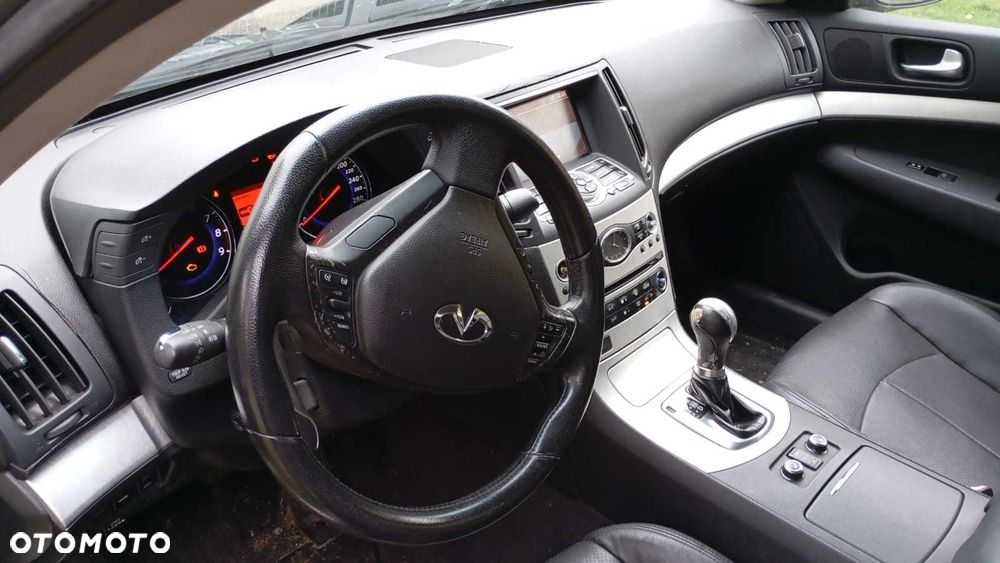 Infiniti G - 3