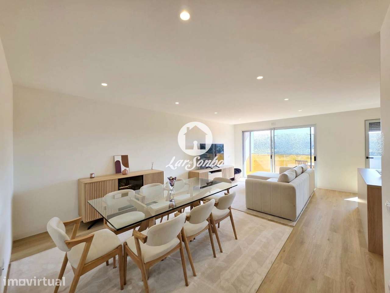 Apartamento T3 com Garagem 2 carros a 200 m da praia na Póvoa de Va... - Grande imagem: 5/26