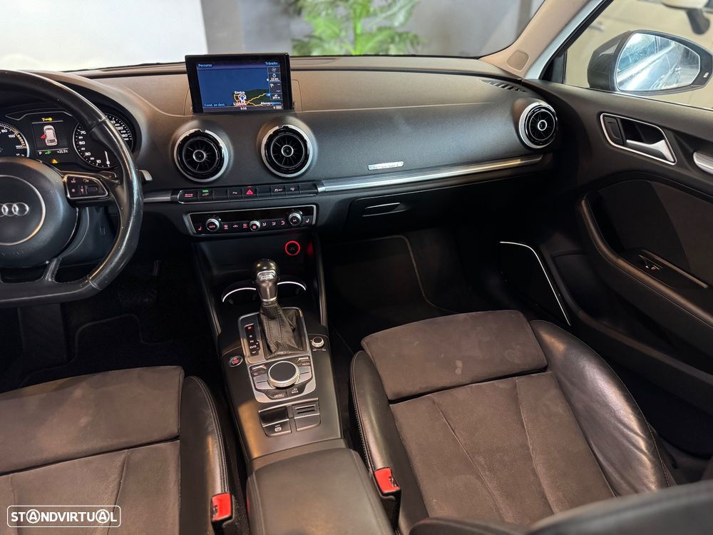 Audi A3 Sportback e-tron 1.4 TFSI S-line S tronic - 39