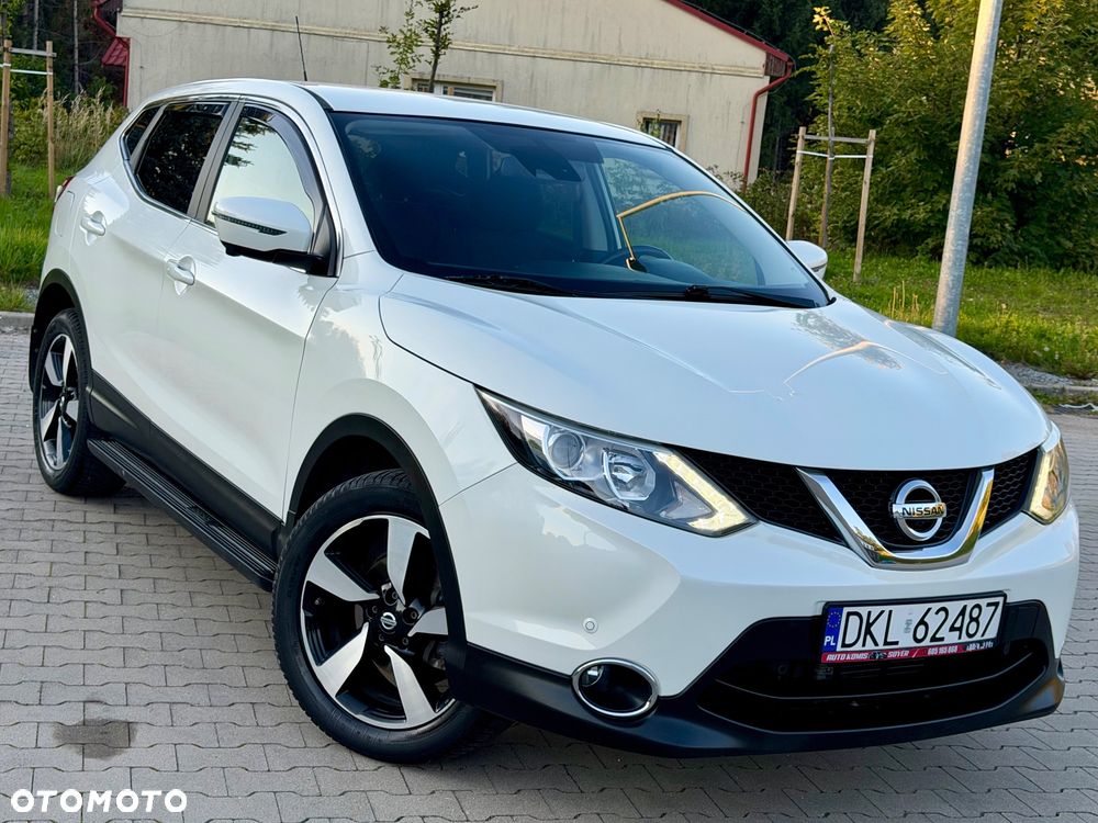 Nissan Qashqai - 1