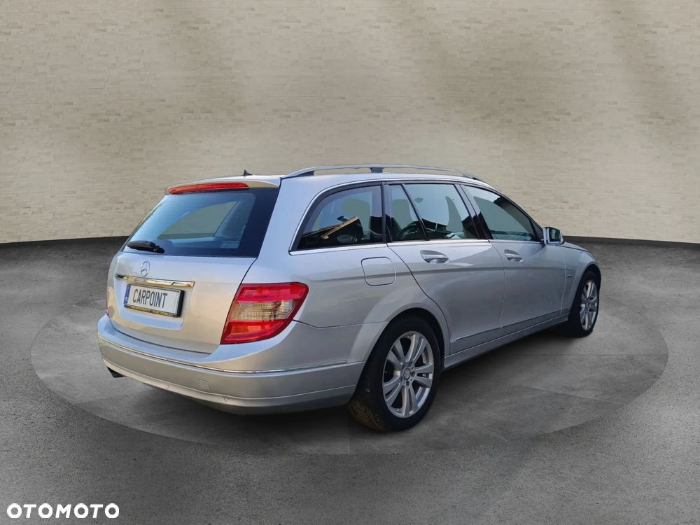 Mercedes-Benz Klasa C 250 CGI Automatik BlueEFFICIENCY Avantgarde - 4