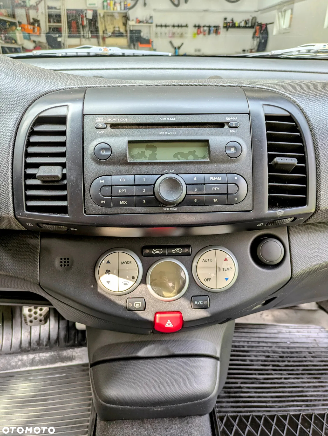 Nissan Micra 1.6 160SR - 21