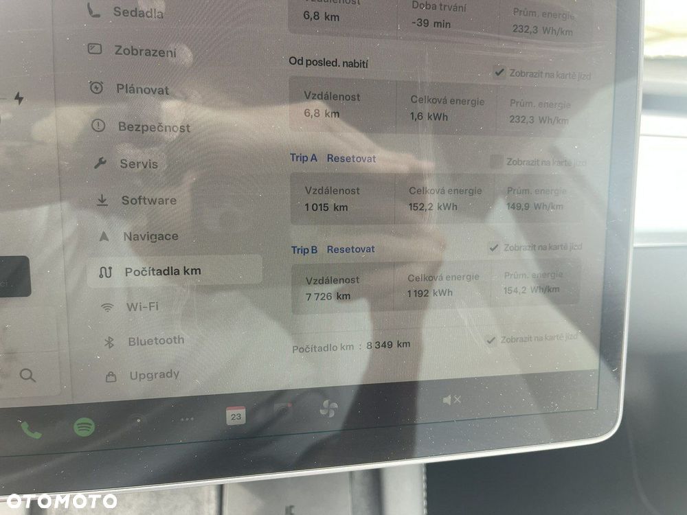 Tesla Model 3 - 10
