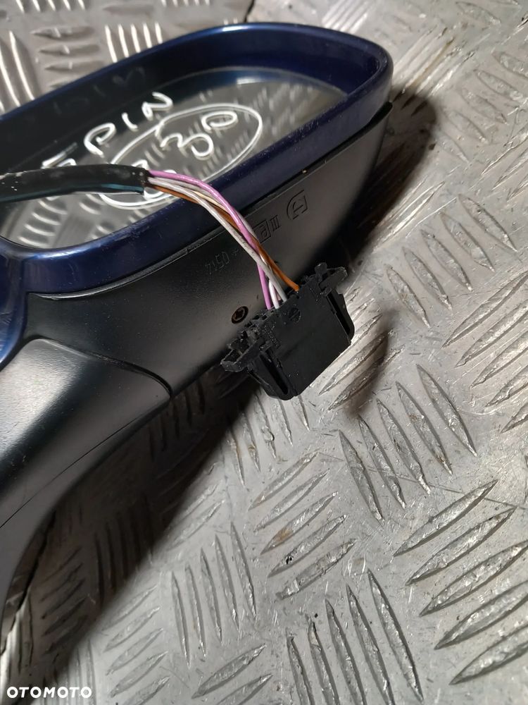 VW PASSAT B5 LUSTERKO PRAWE KOLOR: LB5N - 8