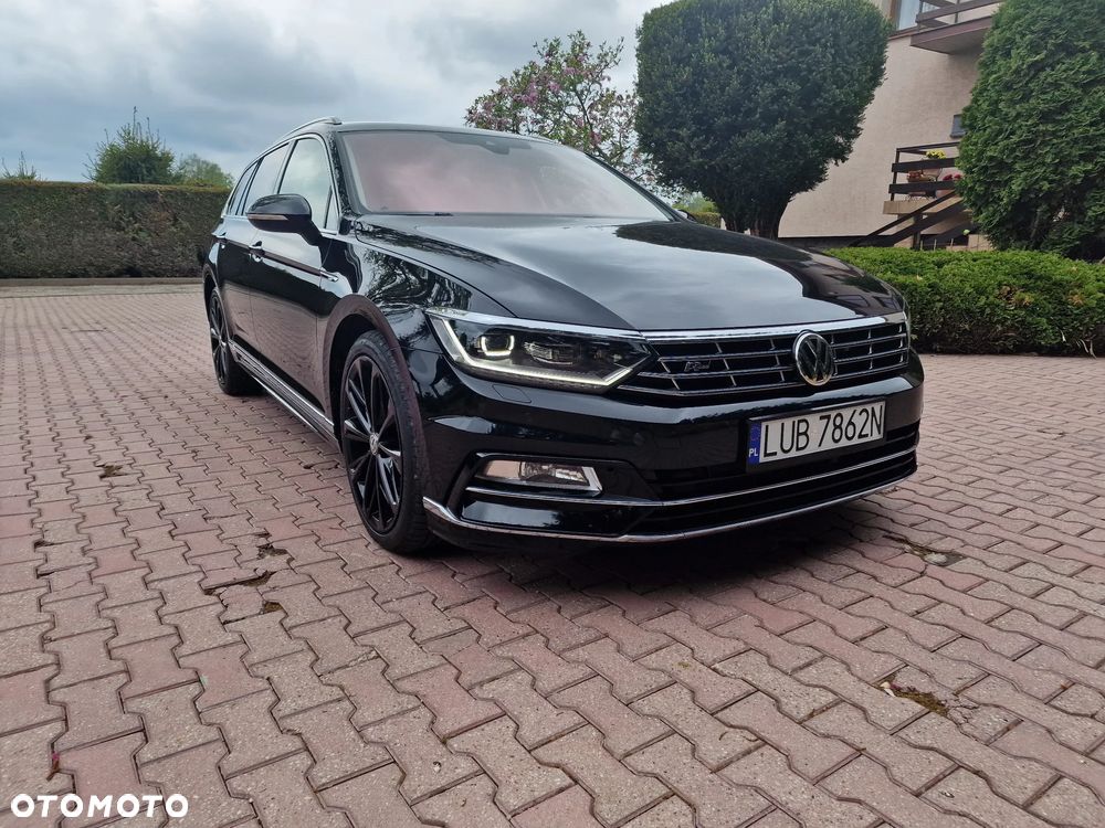 Volkswagen Passat - 4