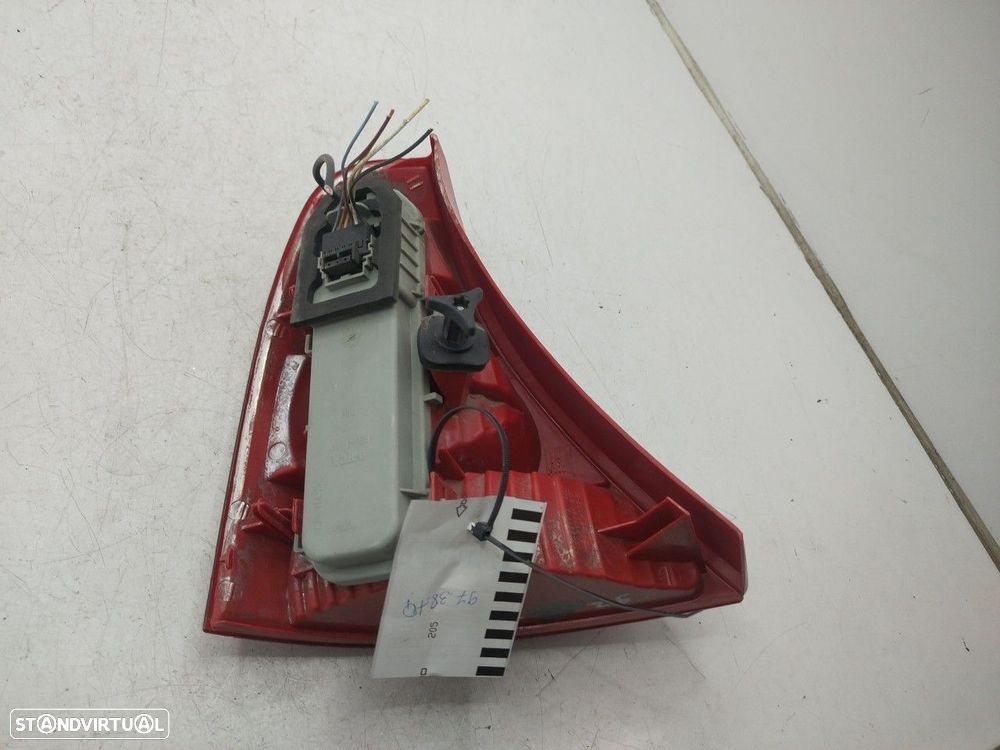 Farolim Stop Dto Renault Clio Ii (Bb0/1/2_, Cb0/1/2_) - 4