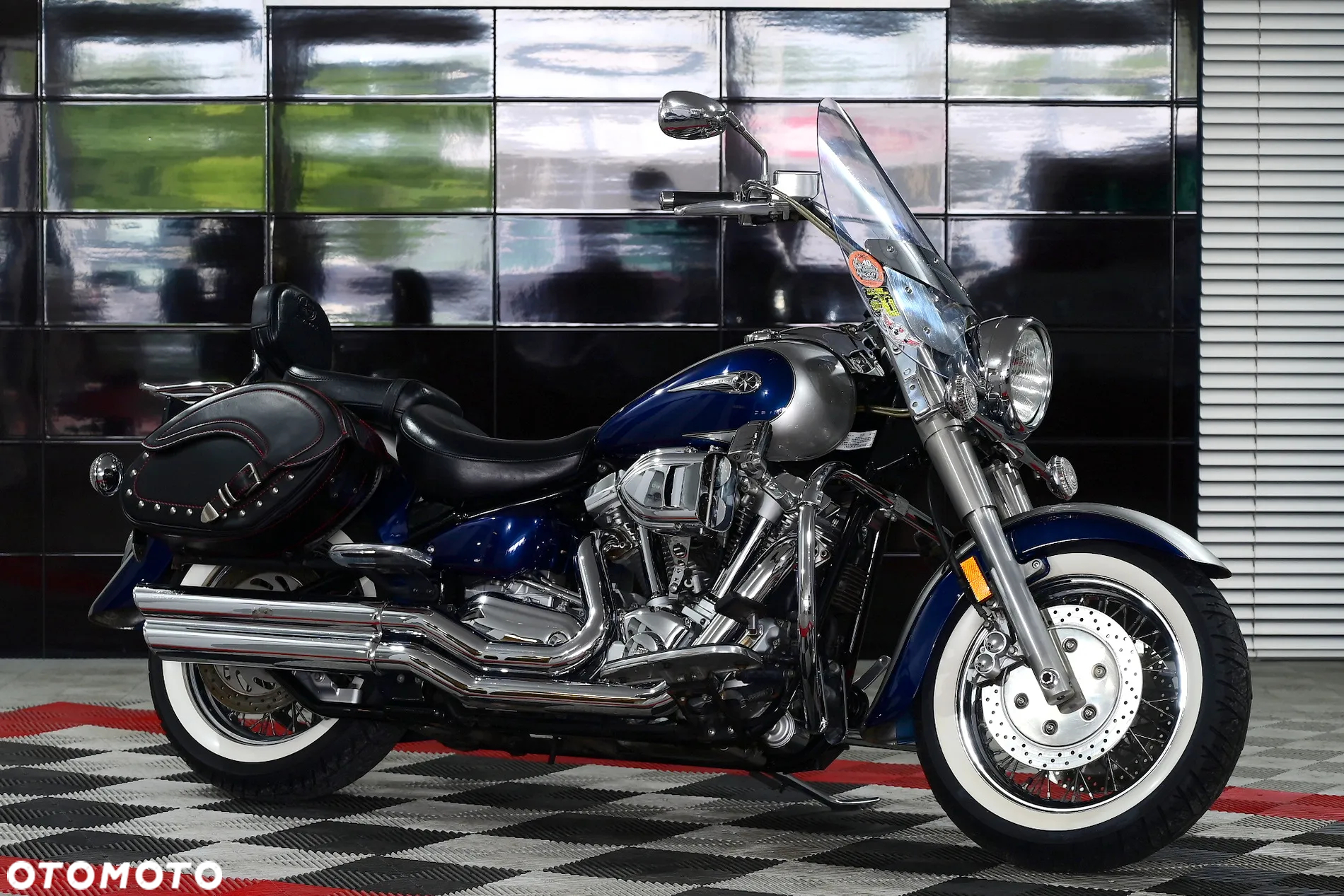Yamaha Road Star - 8