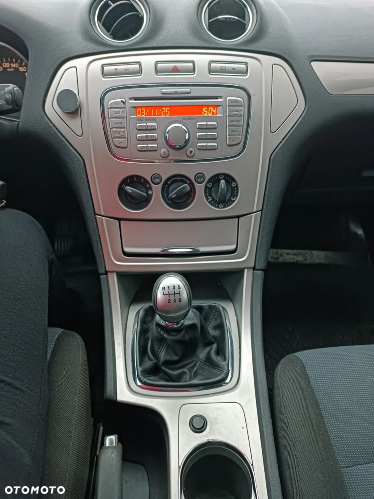 Ford Mondeo 2.0 TDCi Ambiente - 8