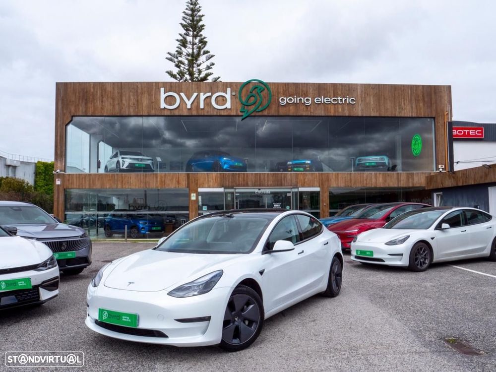 Tesla Model 3 - 2