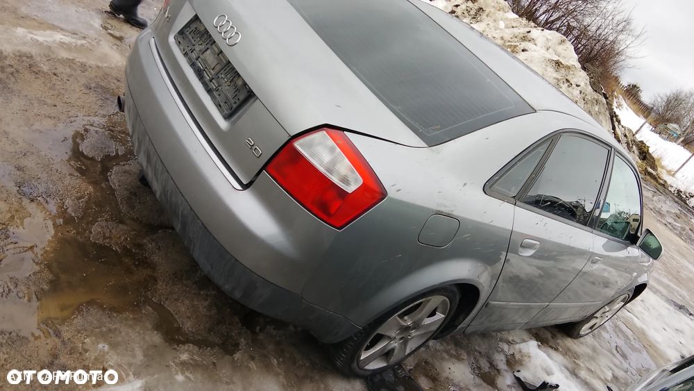 AUDI A4 B6 2.0 BENZYNA - 5