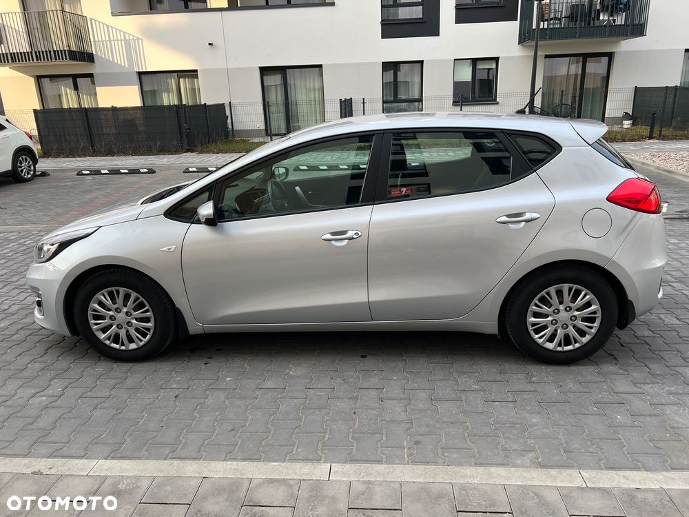 Kia Ceed 1.6 CRDi Smart - 8