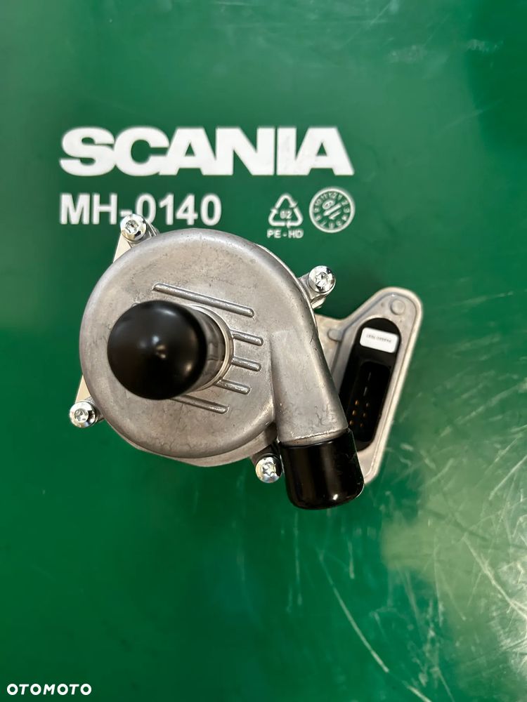 Scania NGS Elektryczna pompy wody 3015008 - 3