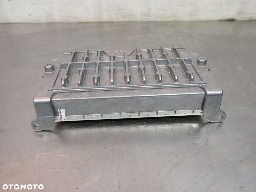 WZMACNIACZ AUDI A4 B8 8T0035462   4E0035729   8T0035729N - 4