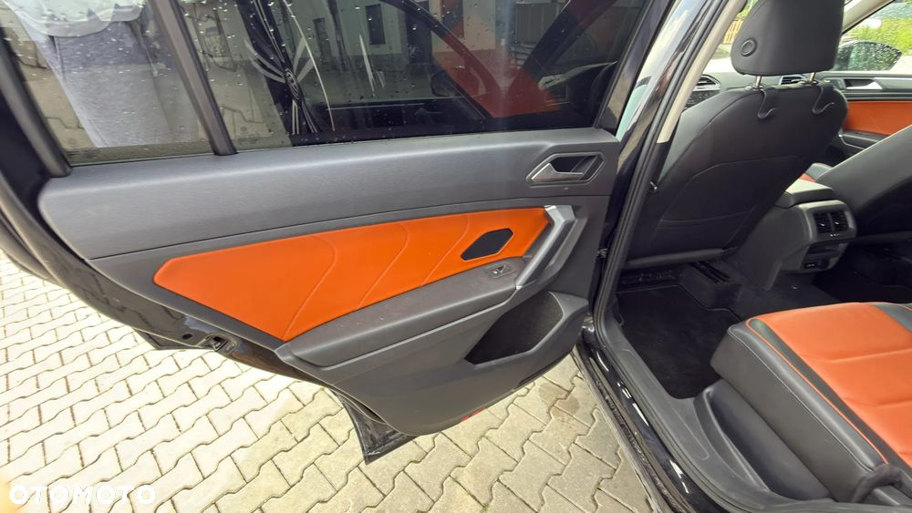 Volkswagen Tiguan 2,0 TSI OPF 4Motion DSG R-Line - 26