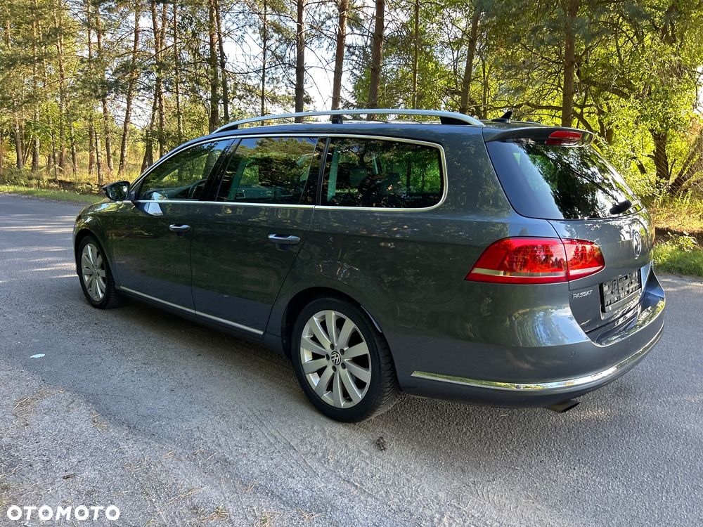 Volkswagen Passat 2.0 TDI 4Motion DSG BlueMotion Tech Exclusive - 5