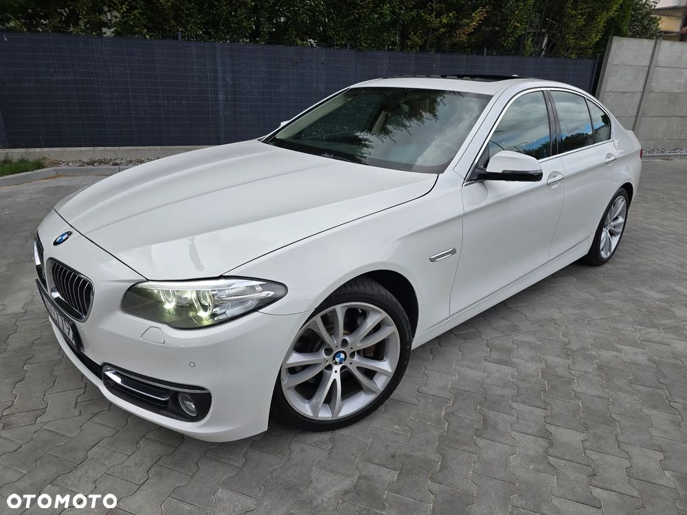 BMW Seria 5 535i xDrive Sport-Aut Luxury Line - 12