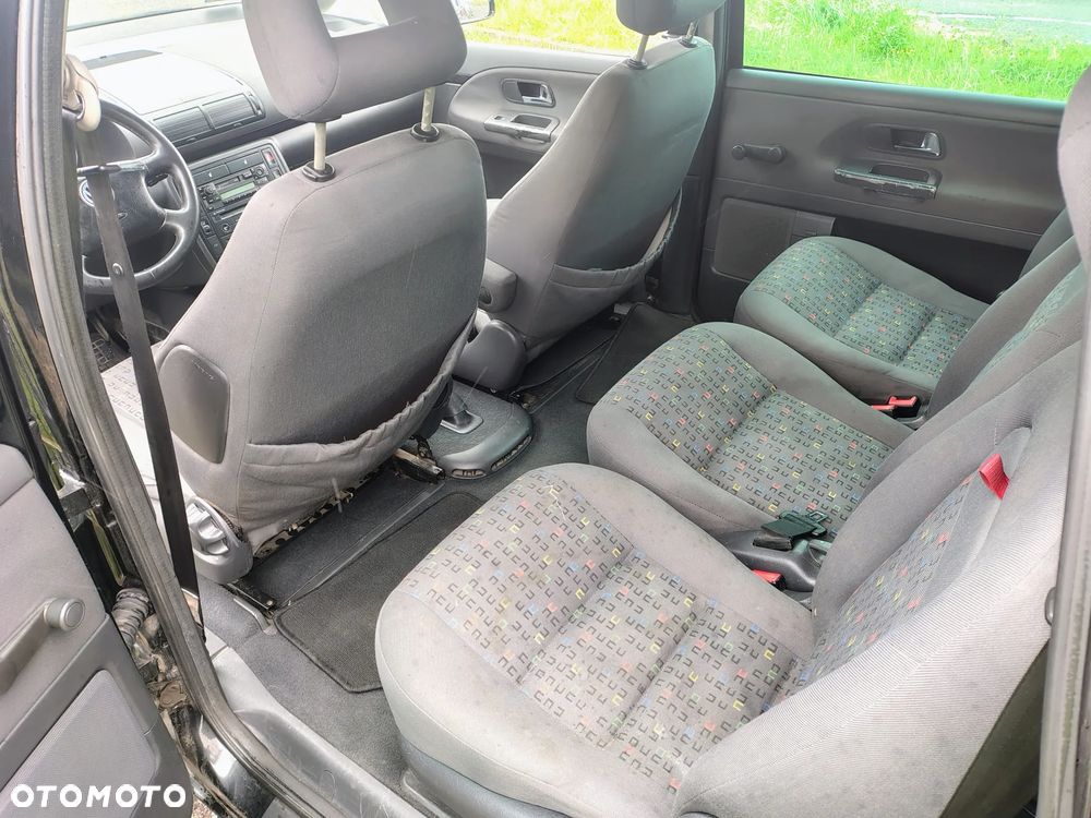 Volkswagen Sharan - 8