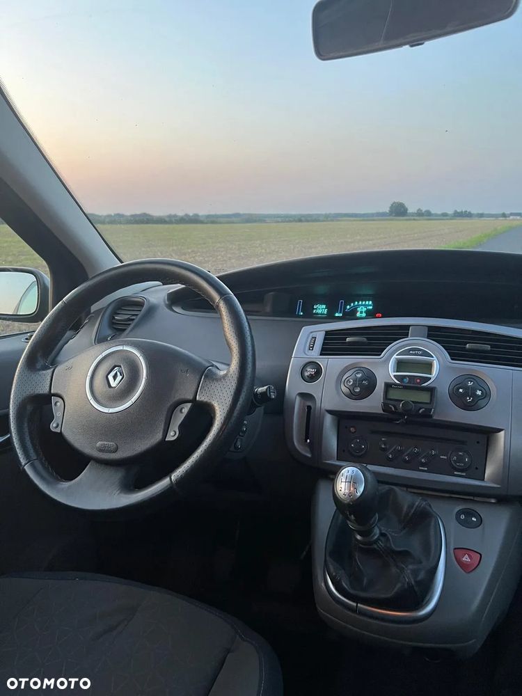 Renault Scenic - 9