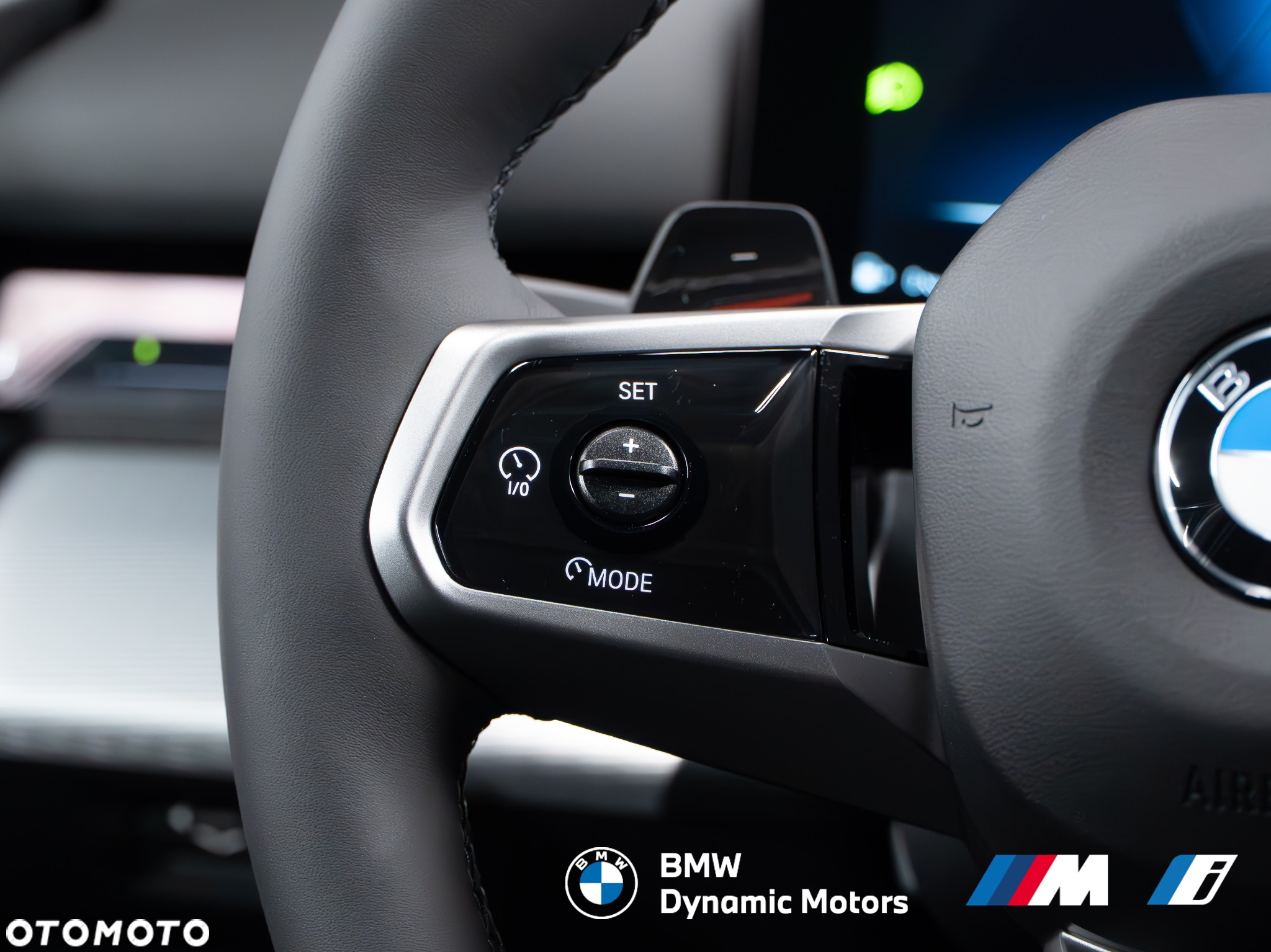 BMW Seria 5 520d xDrive - 29