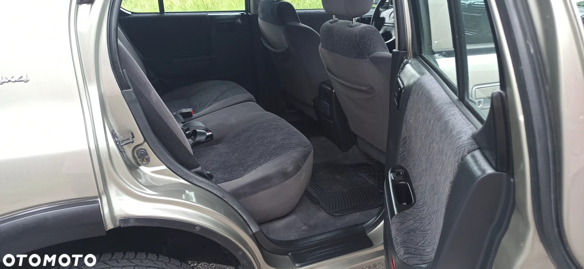 Opel Frontera - 17
