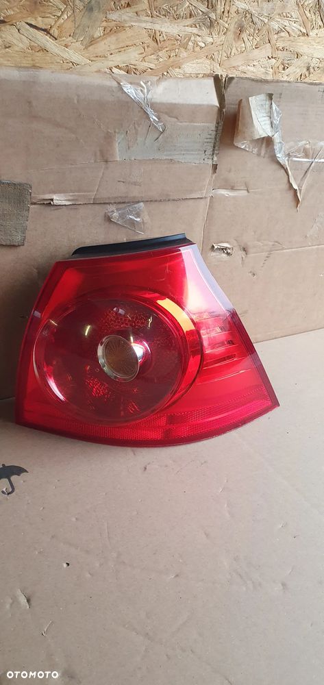 Lampa prawy tył tylna prawa VW Golf V HB 1K6945096N - 3