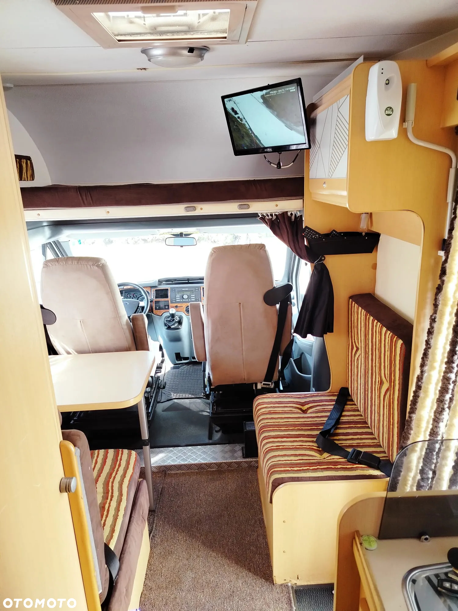 Ford TRANSIT ROLLER TEAM - 38